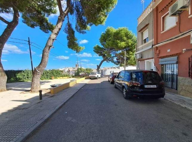 SE VENDE casa OKUPA en C VISTA HERMOSA 10 de Oliva - foto 2