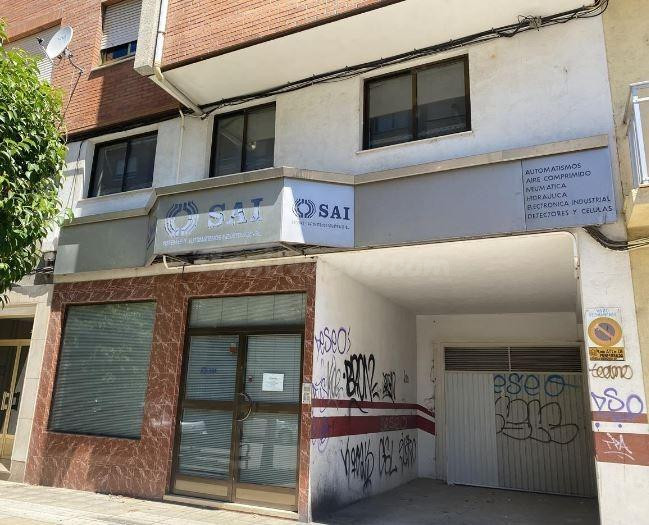 SE VENDE piso OKUPA en C Fabero 38 de Ponferrada - foto 2