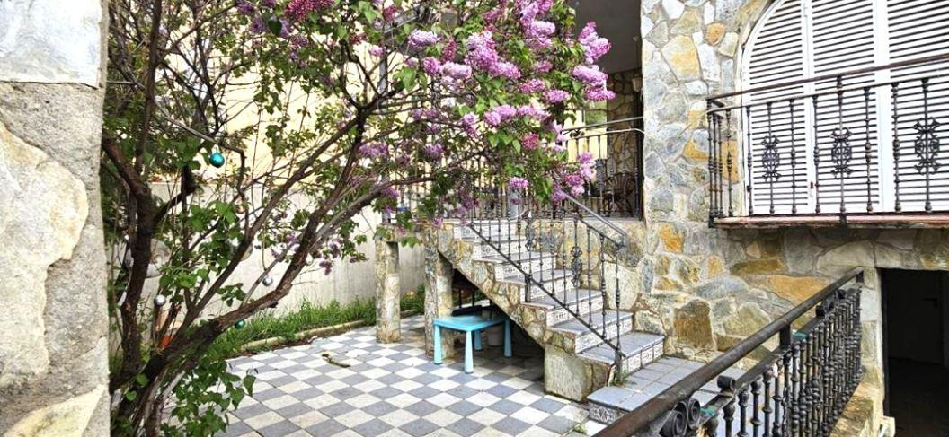 SE VENDE piso OKUPA en C Antonio Machado 13 de Loeches - foto 2