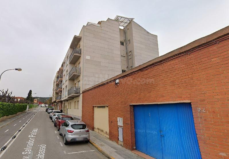 SE VENDE piso OKUPADO en C SALVADOR PALAU RABASSO, Nº 6 Vend - foto 2
