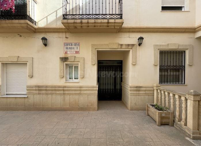 SE VENDE piso OKUPA en C Entina  de Cuevas del Almanzora