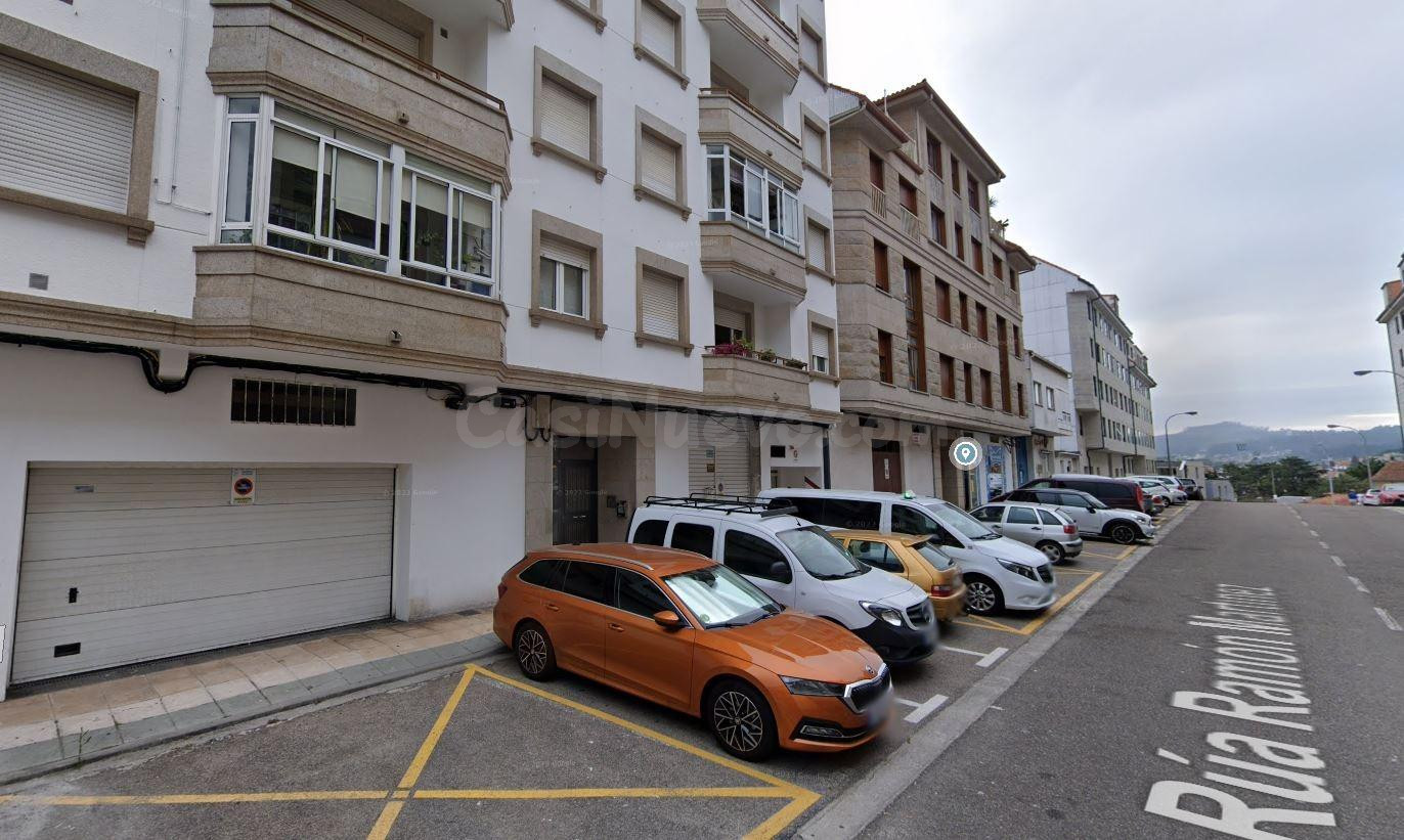 SE VENDE piso OKUPADO en Rúa Ramon Martinez Nº 4 Vilagarcía  - foto 3