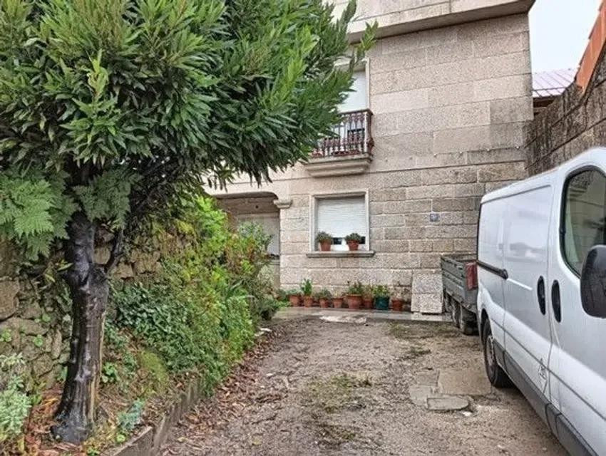 SE VENDE casa OKUPADA en C De Piñeiro de Cangas (Pontevedra) - foto 3