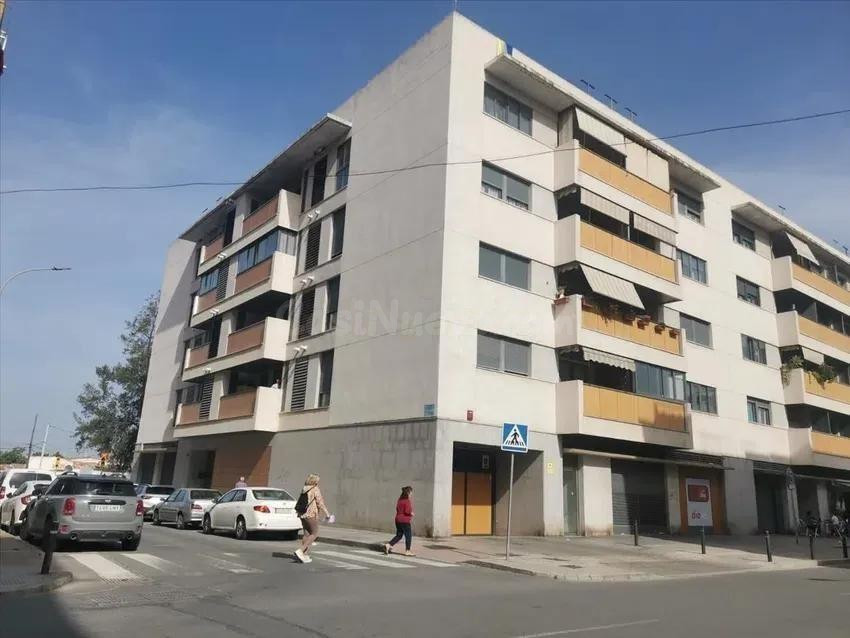 SE VENDE piso OKUPADO en Cristobal Colon Nº 127 Huelva (Huelva).