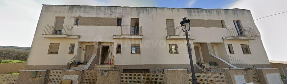 SE VENDE piso OKUPA en C Huelva 11 de Palma del Condado (La)