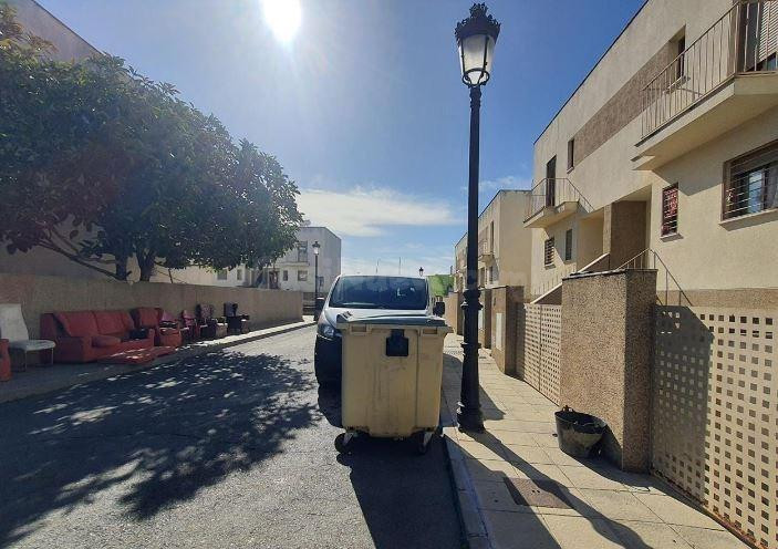 SE VENDE casa adosada OKUPA en C Huelva 7 de Palma del Conda