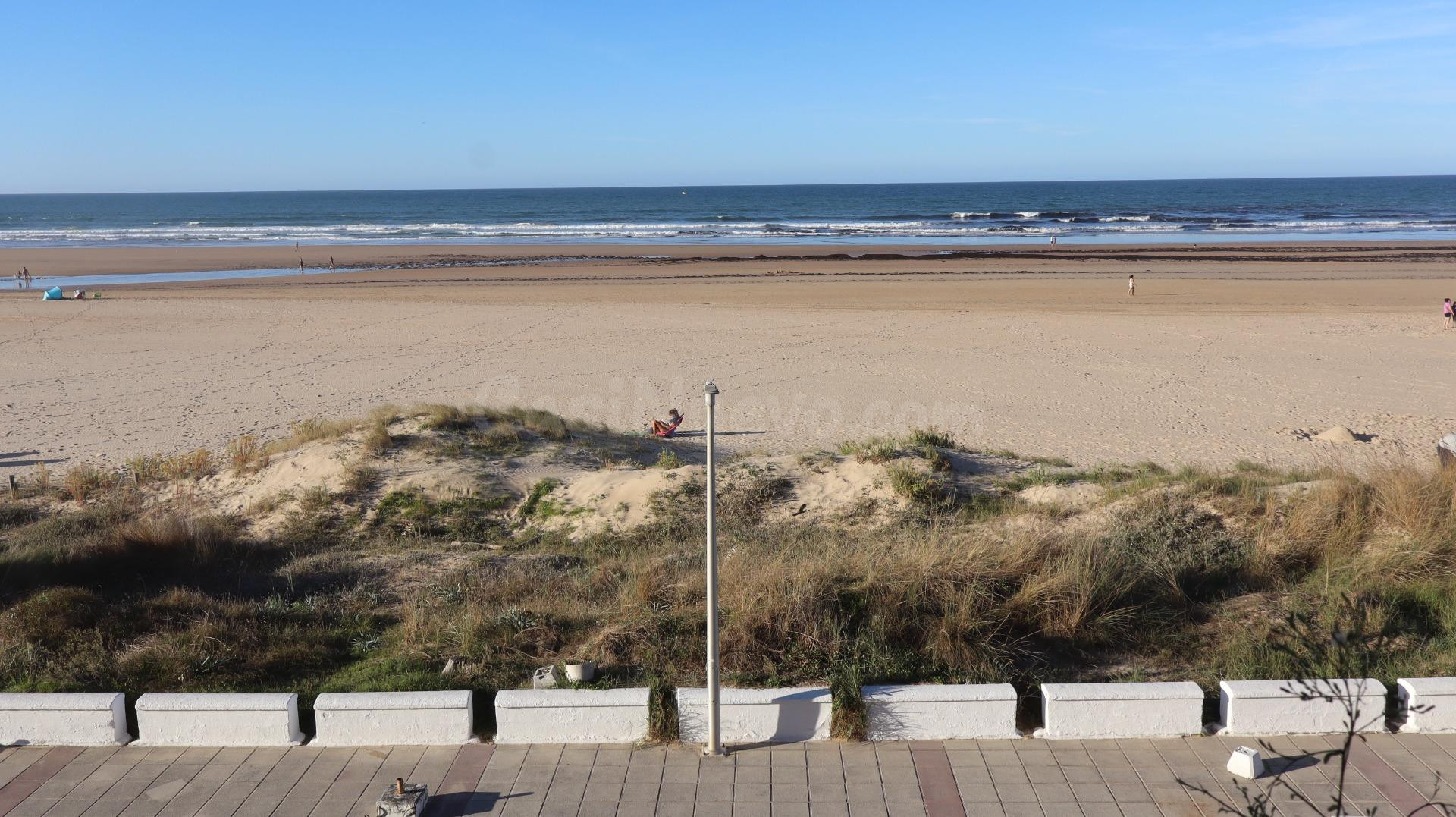 Apartamento a pie de playa en Playa de Berria – Vistas al mar