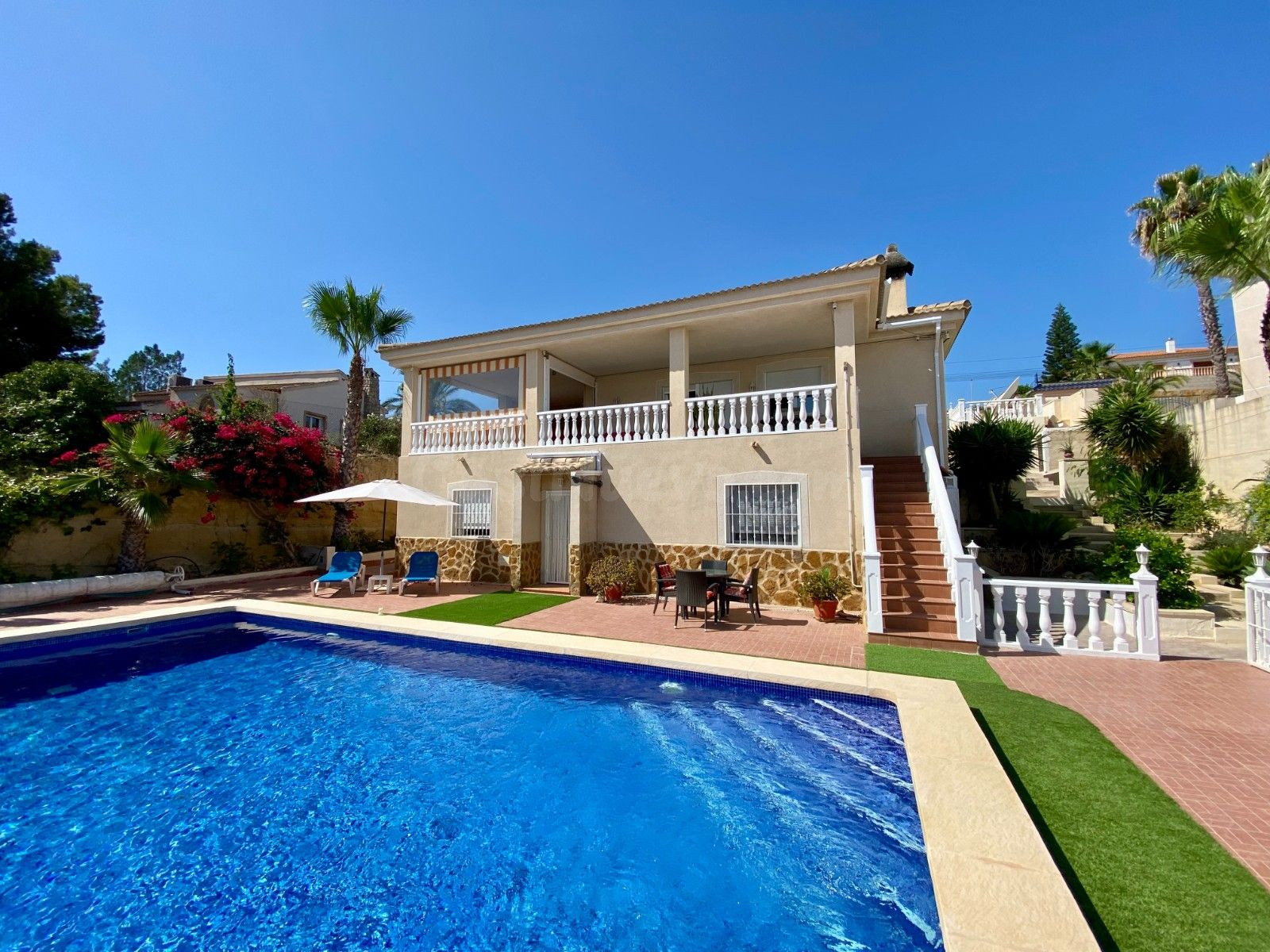 Villa 3 habitaciones 274m² en venta - Comunidad valenciana