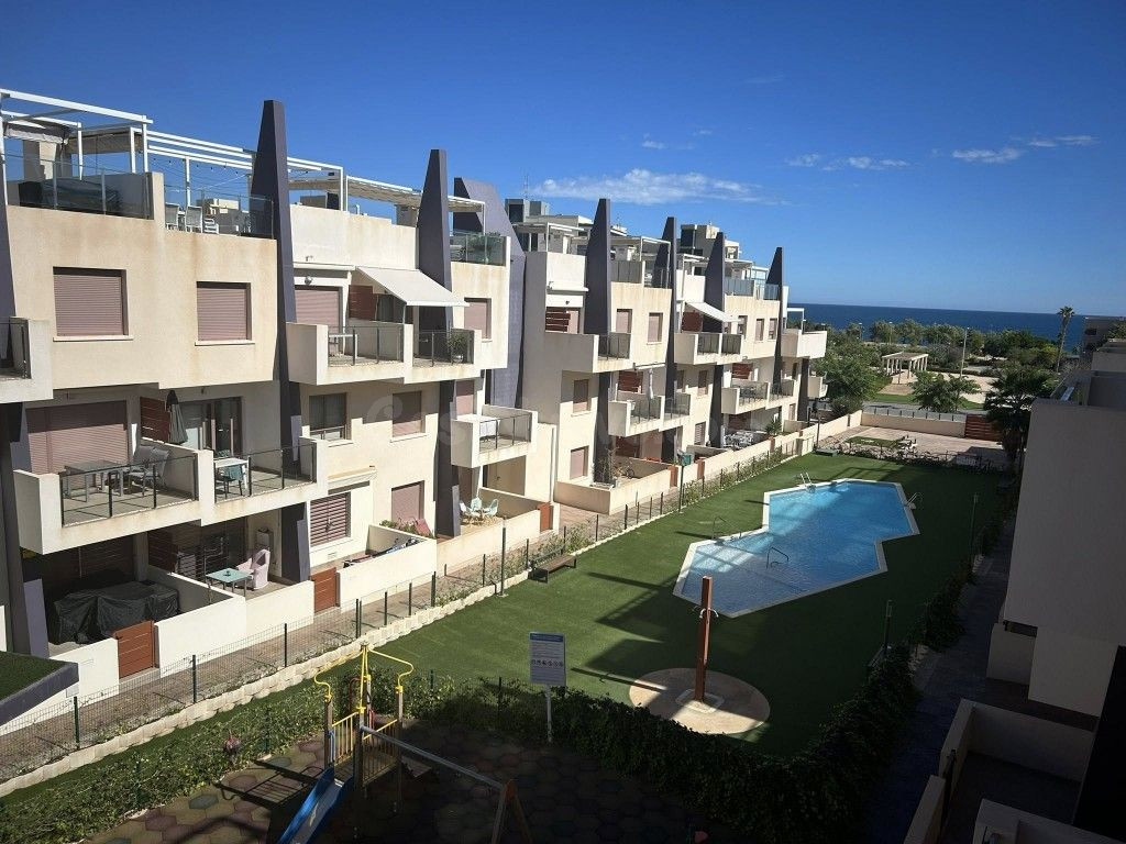 Ático 2 habitaciones 75m² en venta - Zona Pueblo