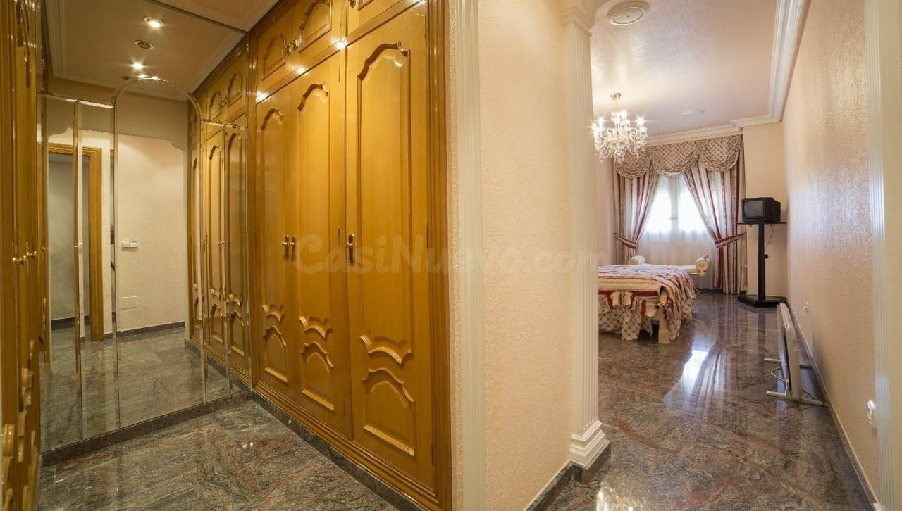 Casa 5 habitaciones 630m² en venta - Los Alcázares - foto 2