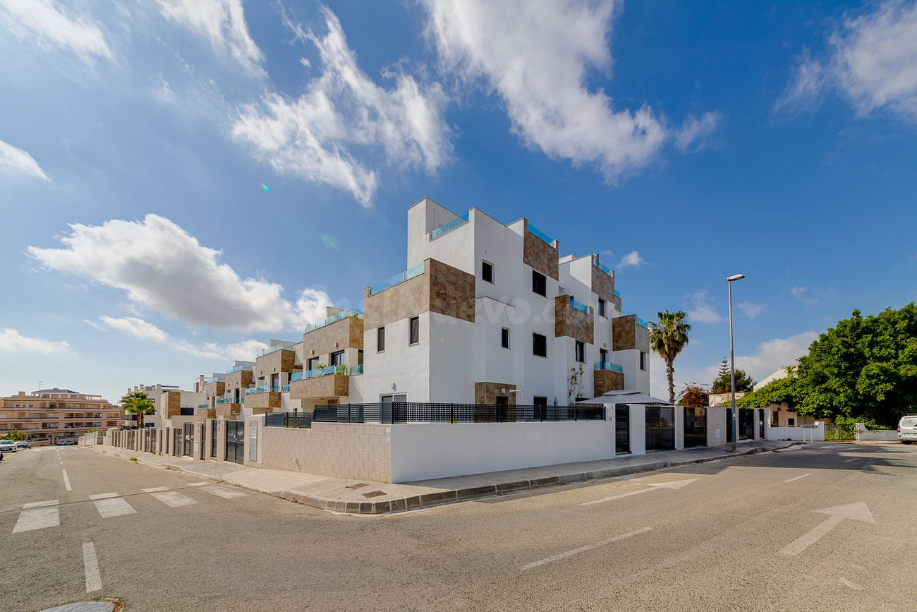 Casa 3 habitaciones 134m² en venta - Las Filipinas