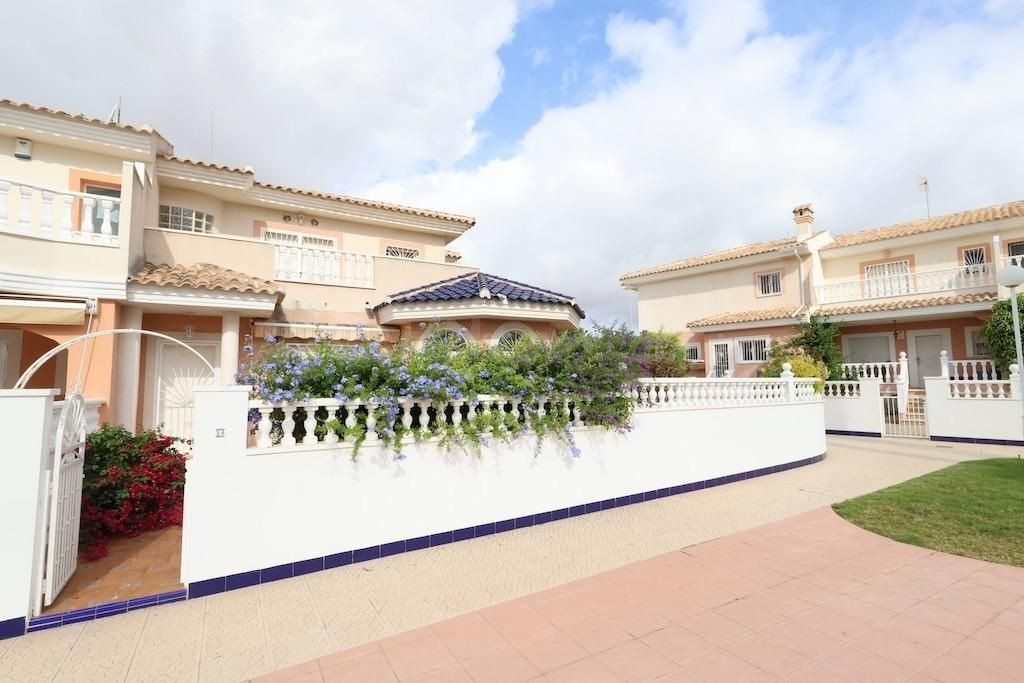 Casa 3 habitaciones 139m² en venta - Doña Pepa