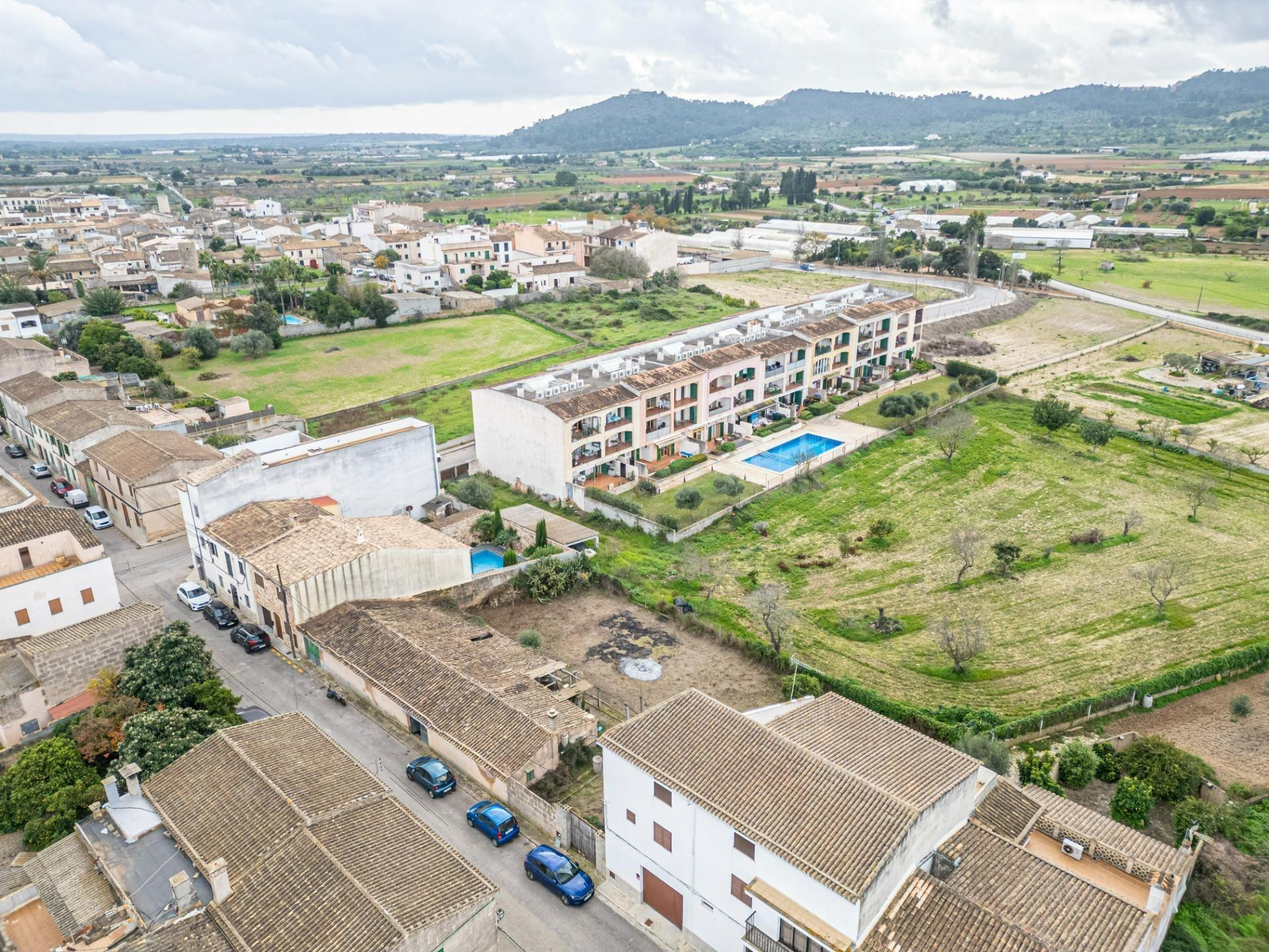 Casa con terreno con opción a desarrollo plurifamiliar - foto 5