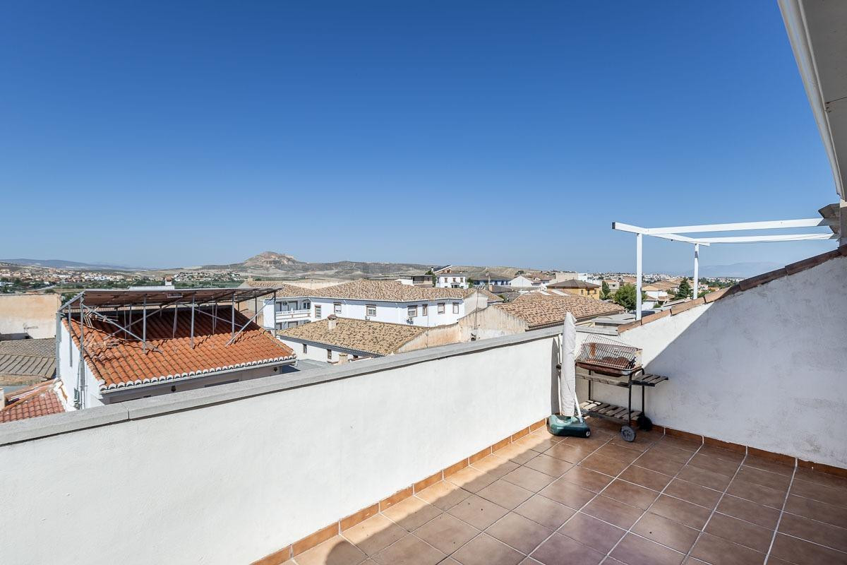 Ático dúplex en Alhendín - foto 4