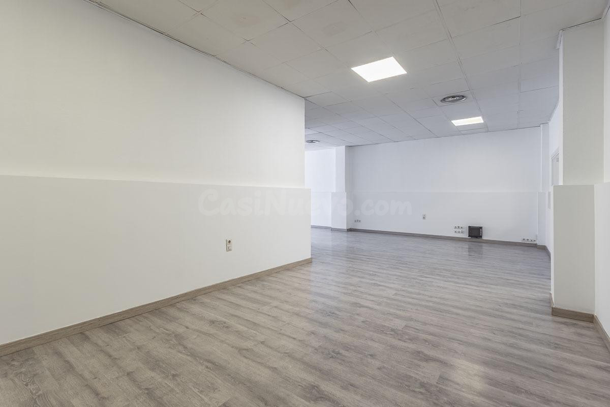 LOCAL COMERCIAL EN VENTA EN LA MEJOR ZONA DE PASO DE MARACEN - foto 4