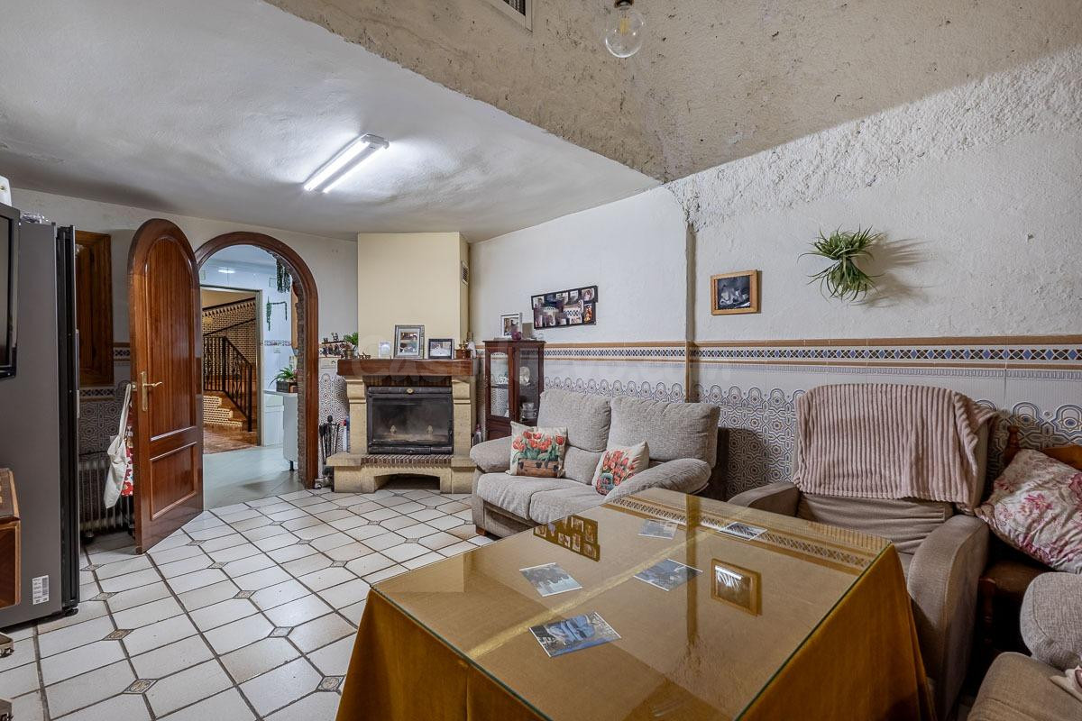 PRECIOSA CASA CON VISTAS A LA ALHAMBRA - foto 2