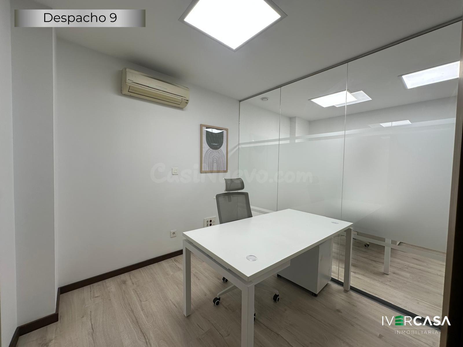 DESPACHO EN ALQUILER PROFESIONAL EN CENTRO DE NEGOCIOS – ÁNGEL GANIVET, GRANADA