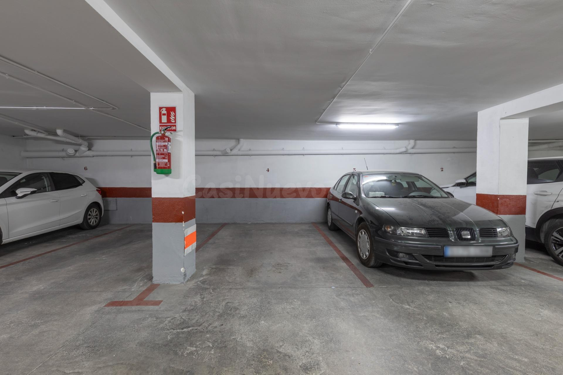 Plaza de garaje amplia en Maracena, con fácil acceso y junto - foto 5