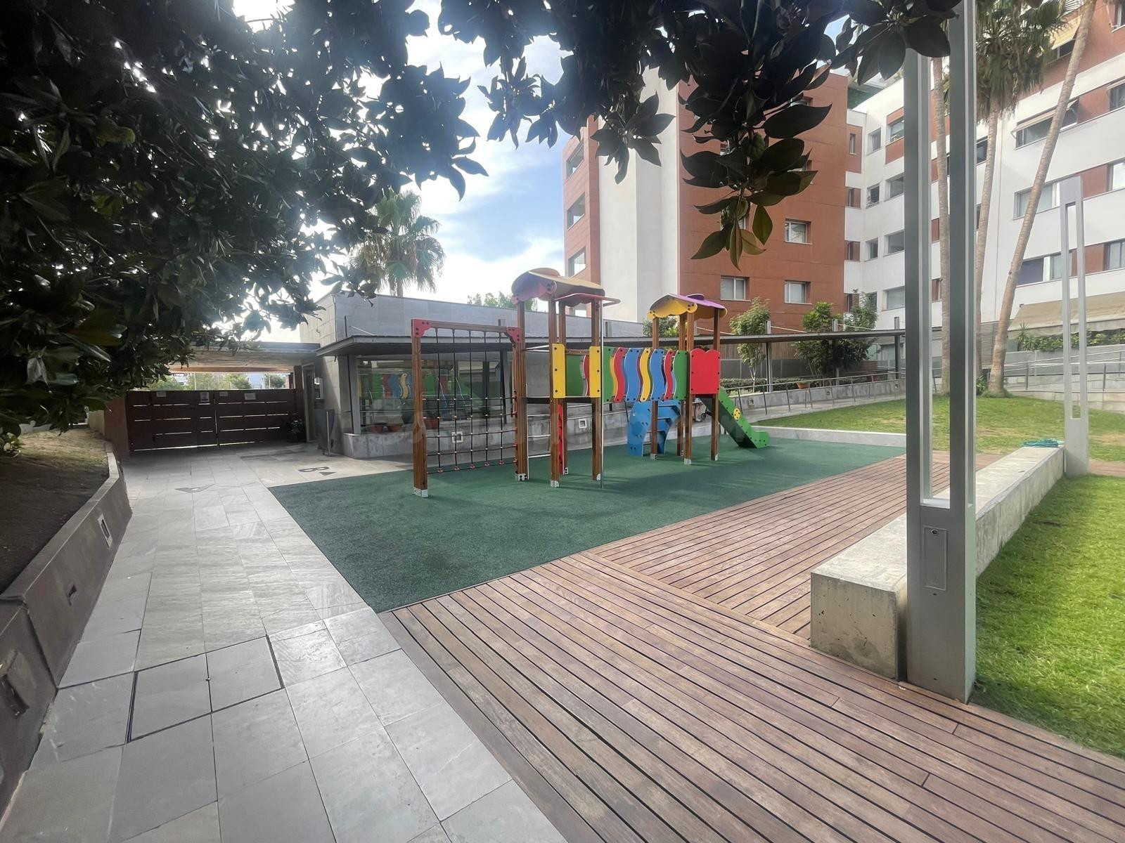 ALQUILER PISO DE 2 DORMITORIOS CON GARAJE EN CAMPUS DE LA SA - foto 5