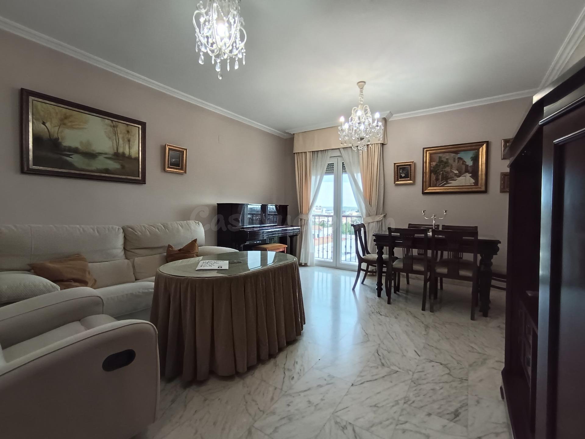 SE VENDE PISO EN BULEVAR HERNÁN RUIZ