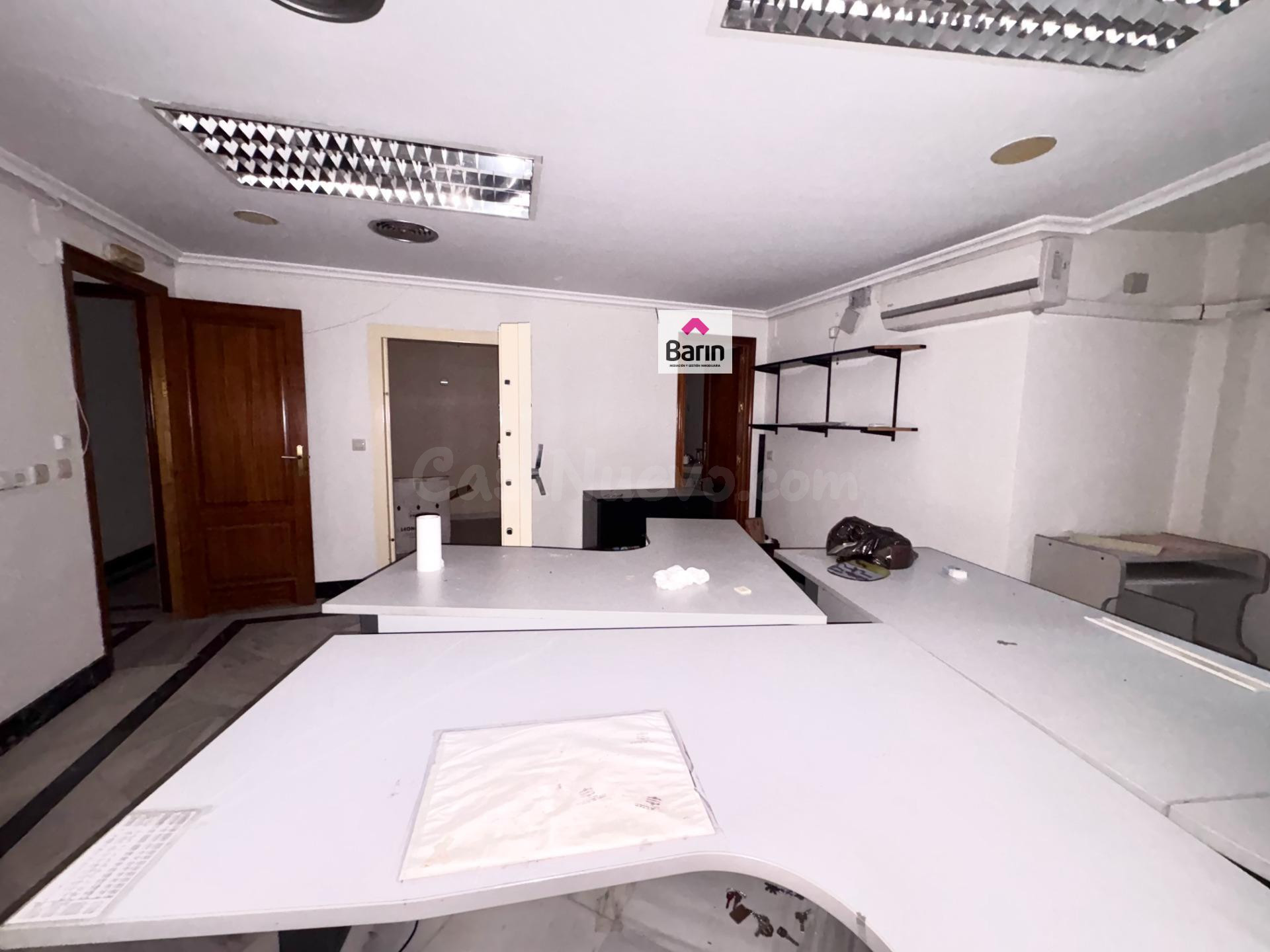 ¡Oportunidad Única! Oficina en el Corazón de Córdoba por sol