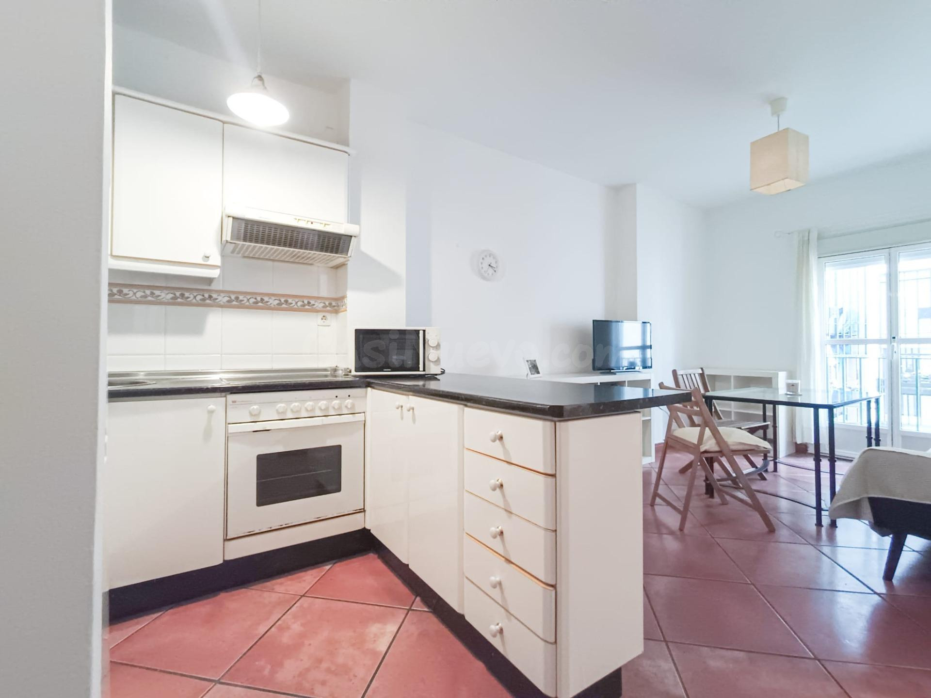 Piso de 45 m2 junto a Cruz Roja y Judería: primera vivienda hoy, activo de inversión mañana