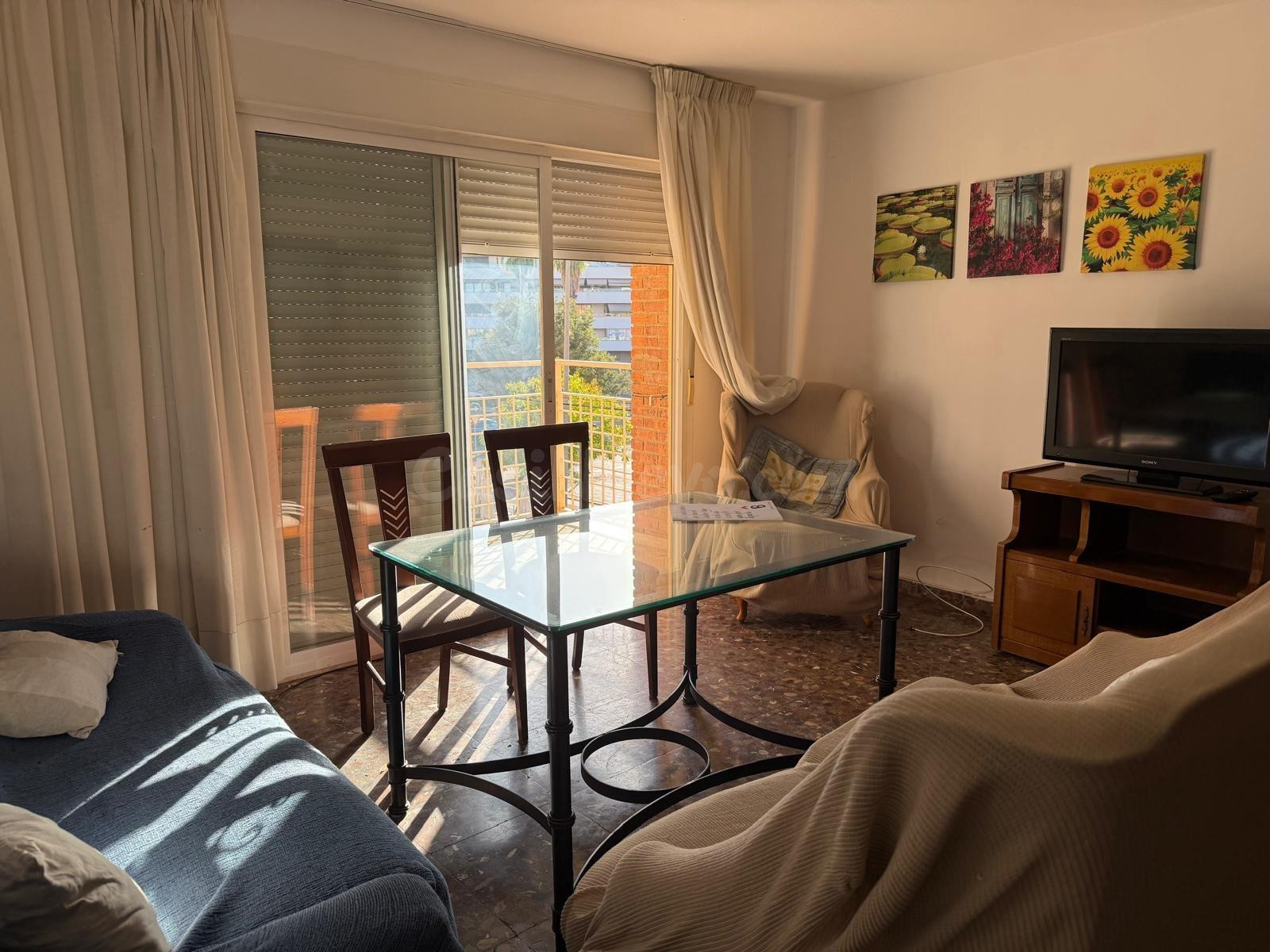 Se vende piso en parque cruz conde
