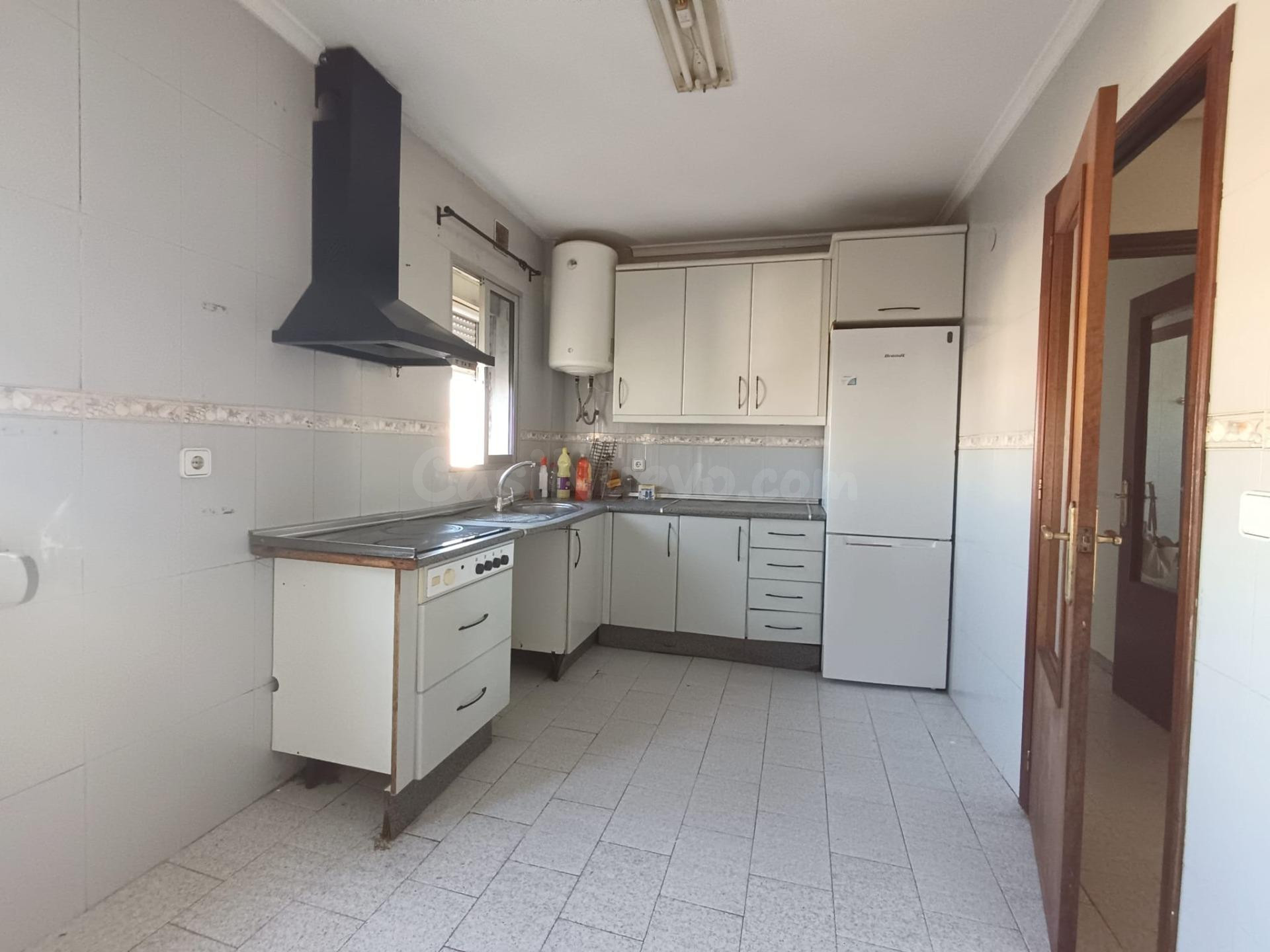 PISO EN SAGUNTO CON TERRAZA Y TRASTERO