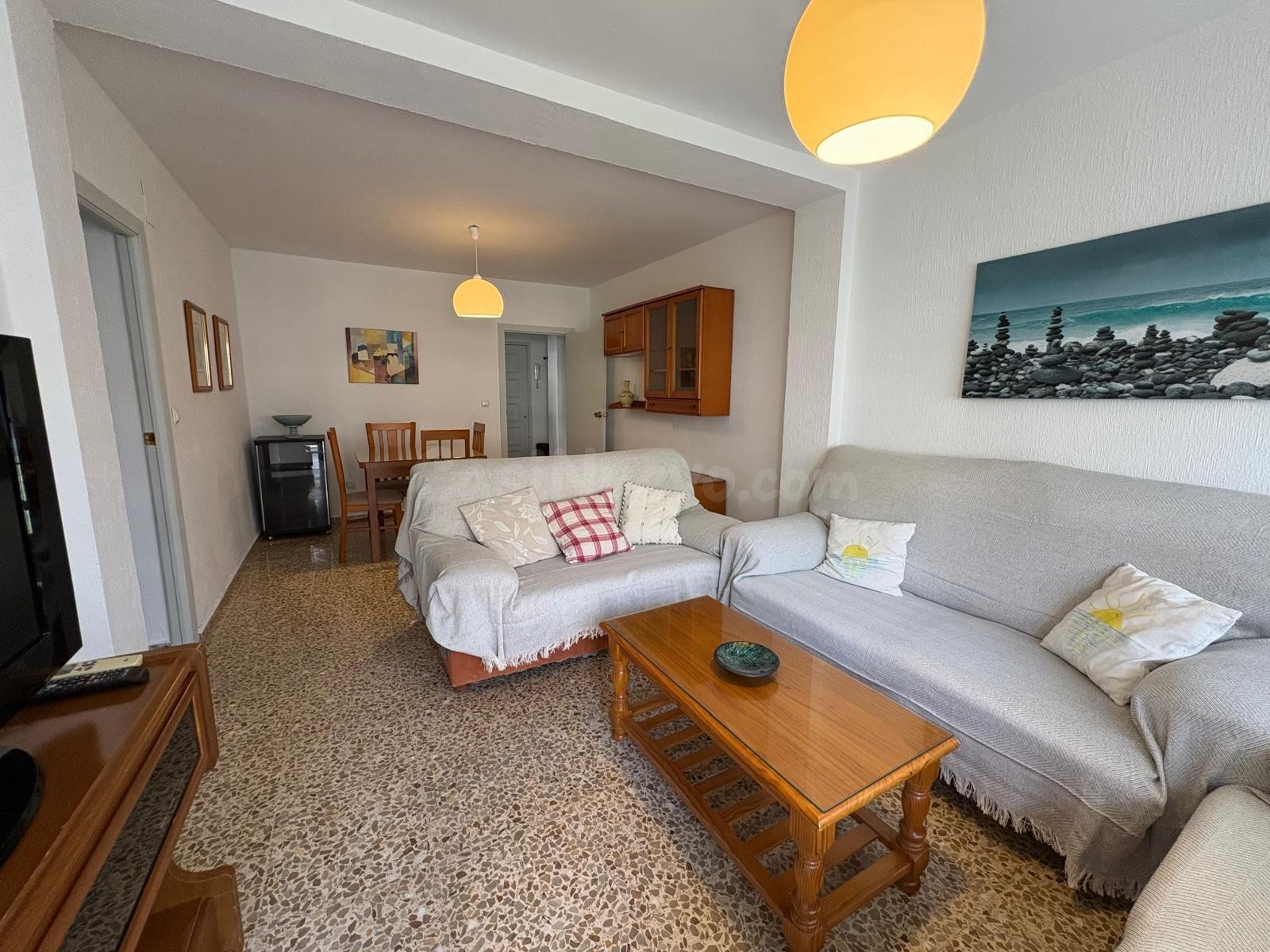 PISO 4 habitaciones EN PARQUE CRUZ CONDE