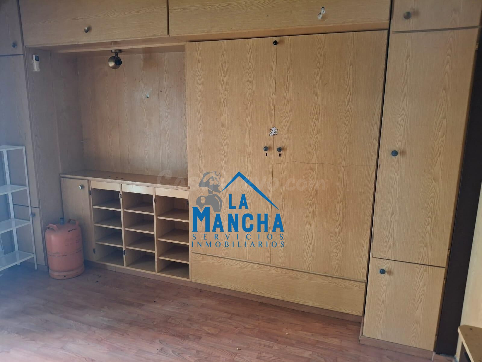*30.000€* INMOBILIARIA LA MANCHA VENDE LOCAL-ESTUDIO EN ZONA - foto 2
