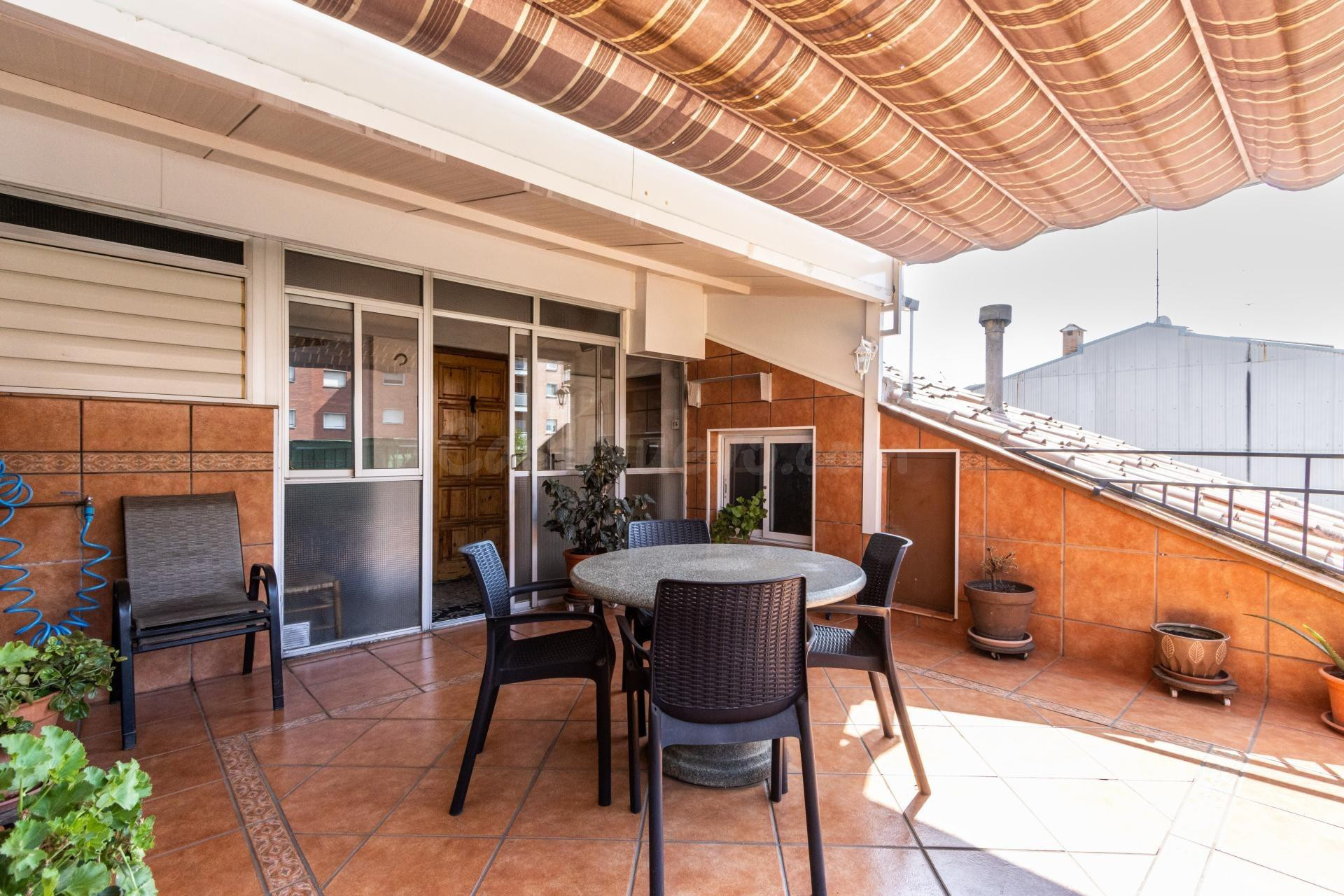 CASA JUNTO PLAZA ESPAÑA - foto 2