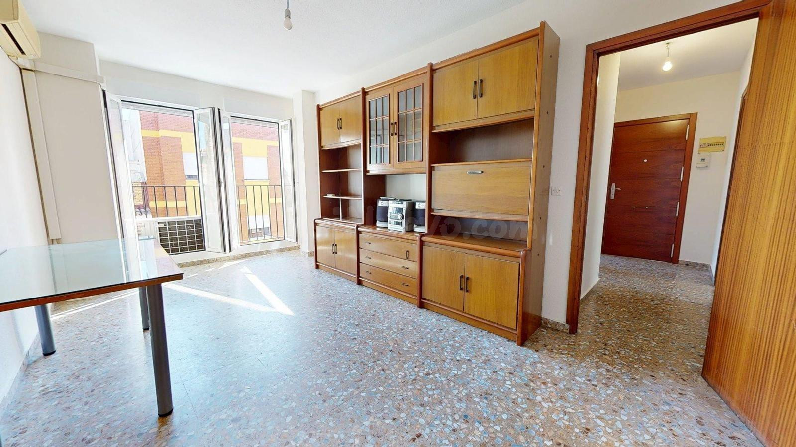 Amplio piso en Córdoba, zona Levante - Ideal para primera vi - foto 2