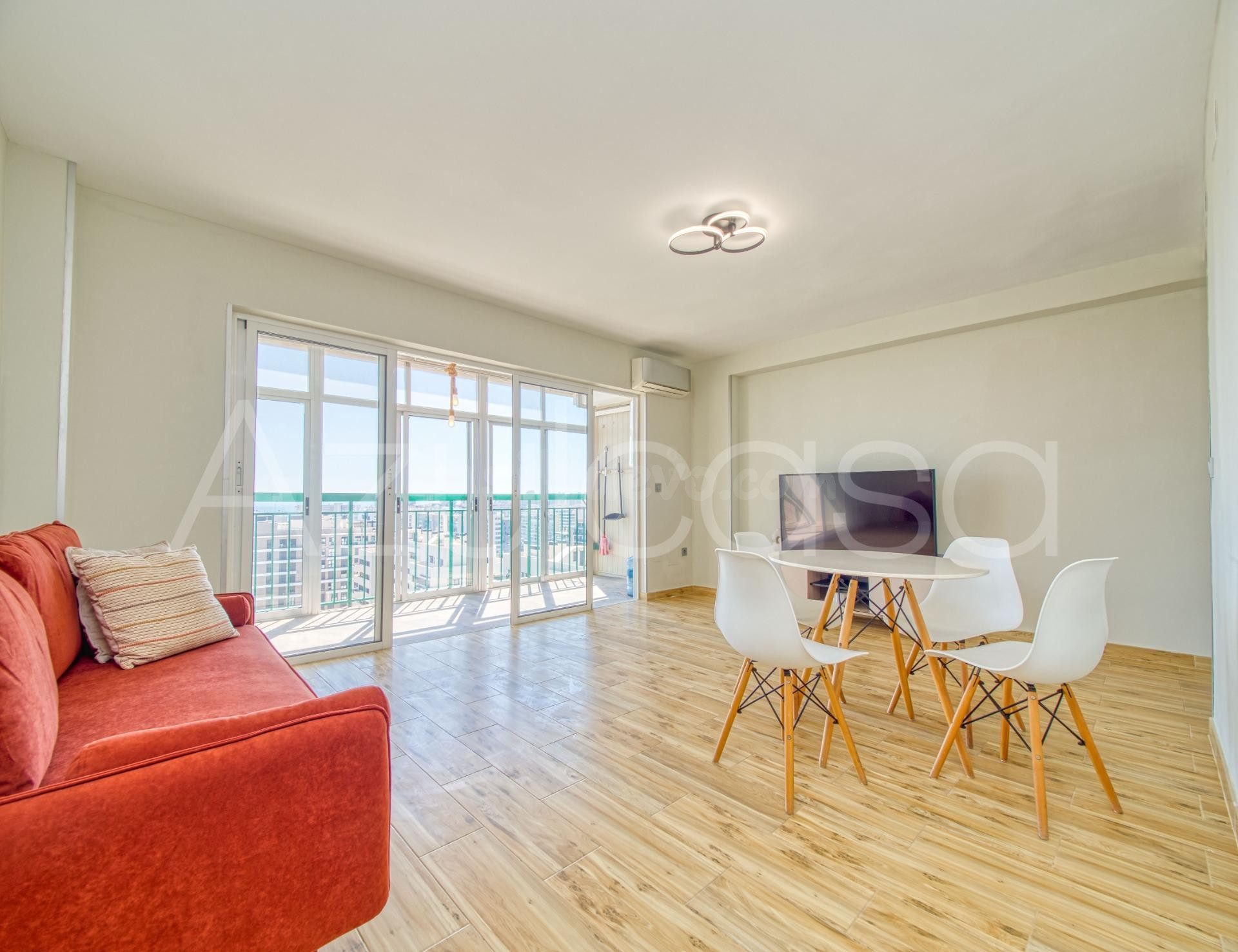 Piso en alquiler de 1 dormitorio y 1 baño completo en PAU V, Playa de San Juan
