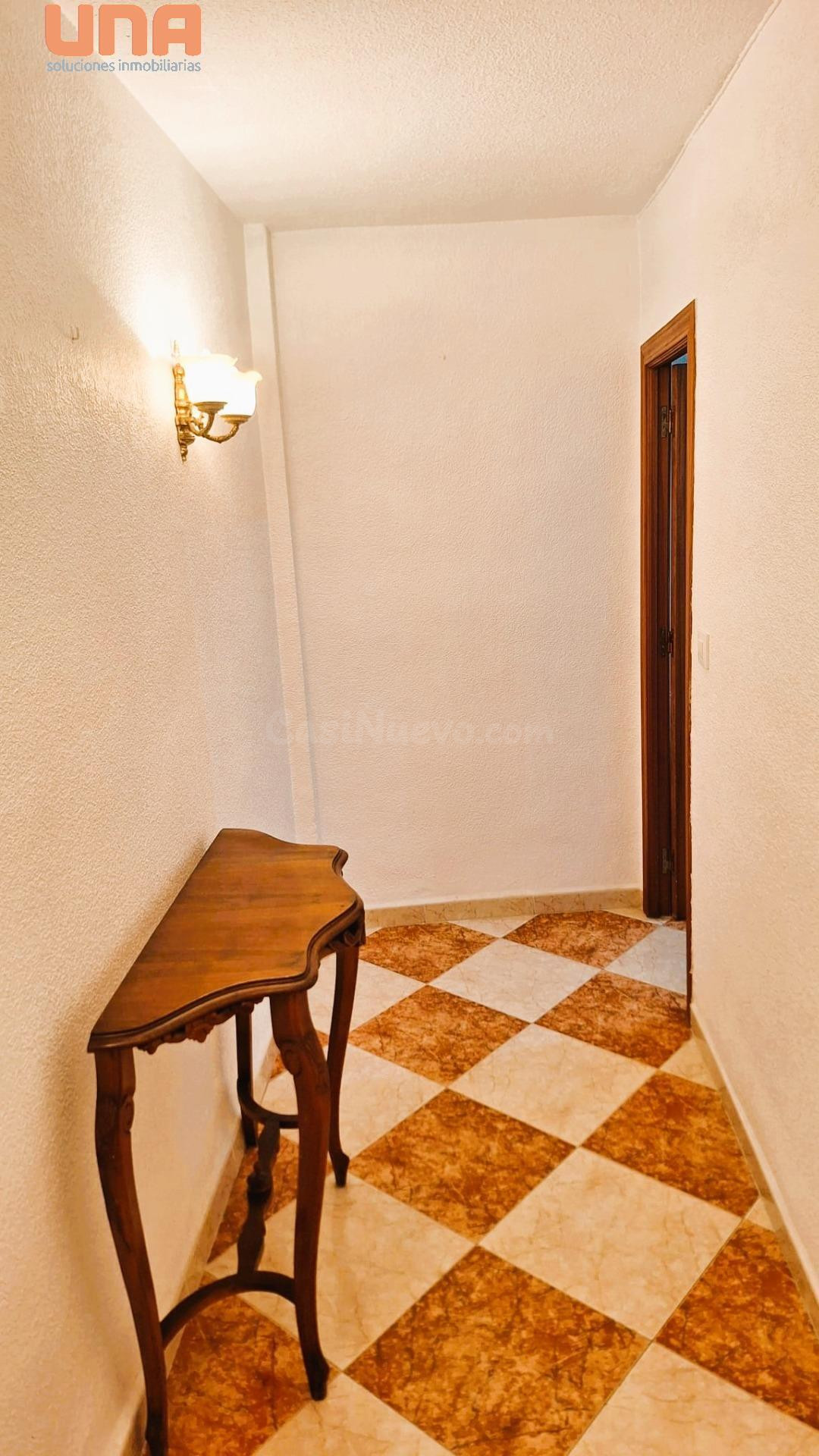 Gran piso en Almogares junto a Vial - foto 2