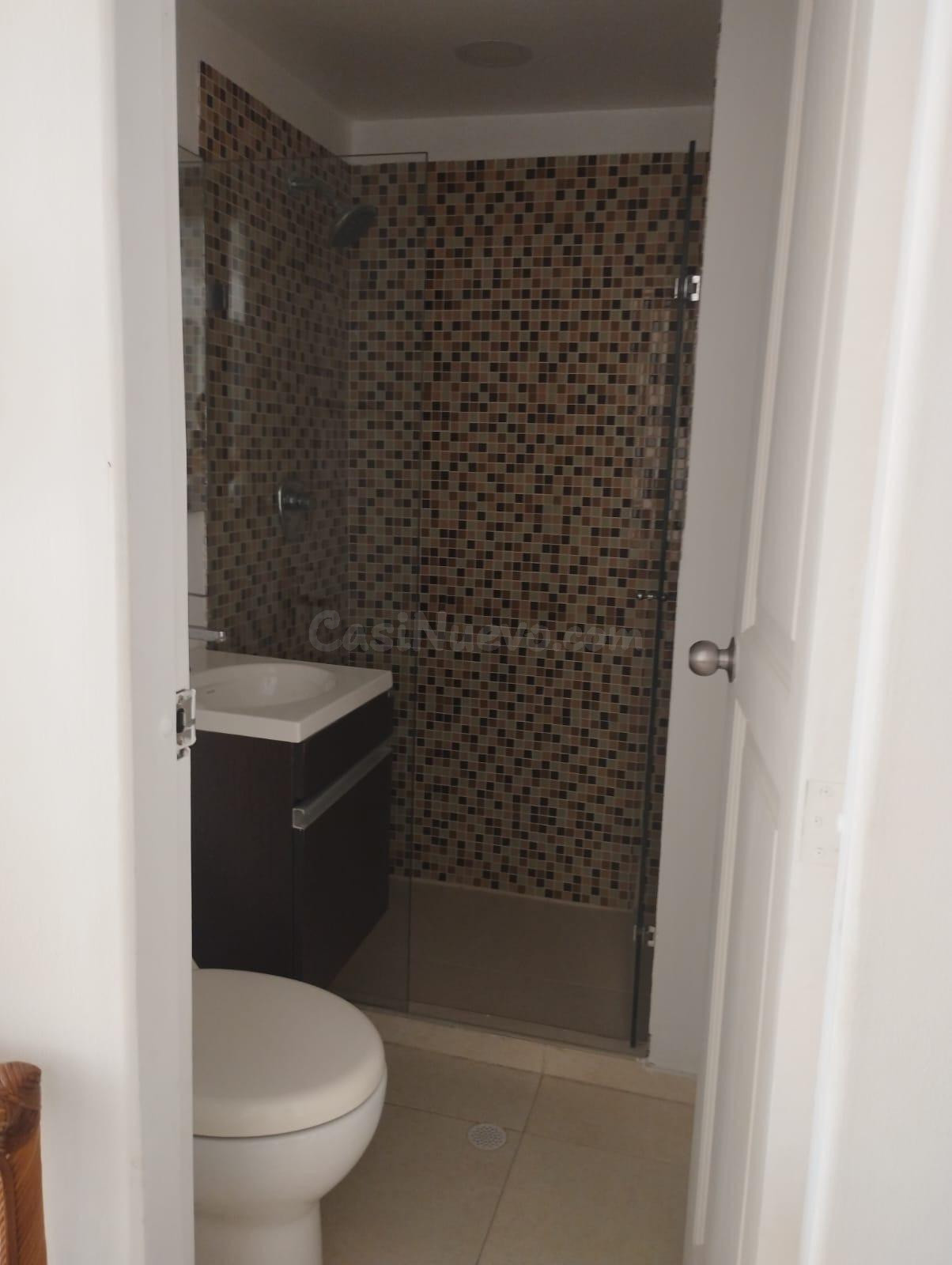 Venta De hermoso Apartamento Frente al mar ubicado en bocagr - foto 2