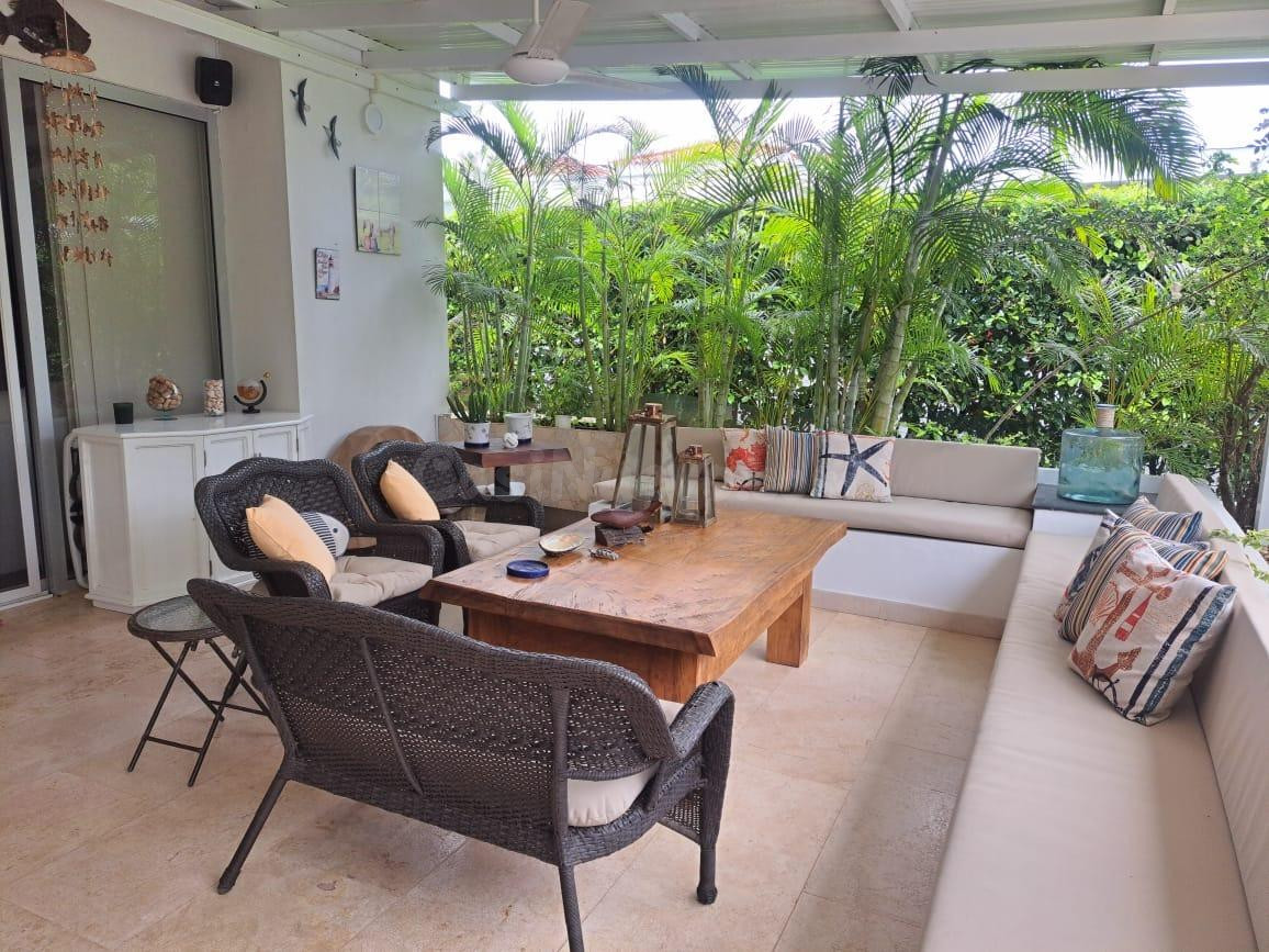 Casa 4 habitaciones 420m² en venta - Zona norte