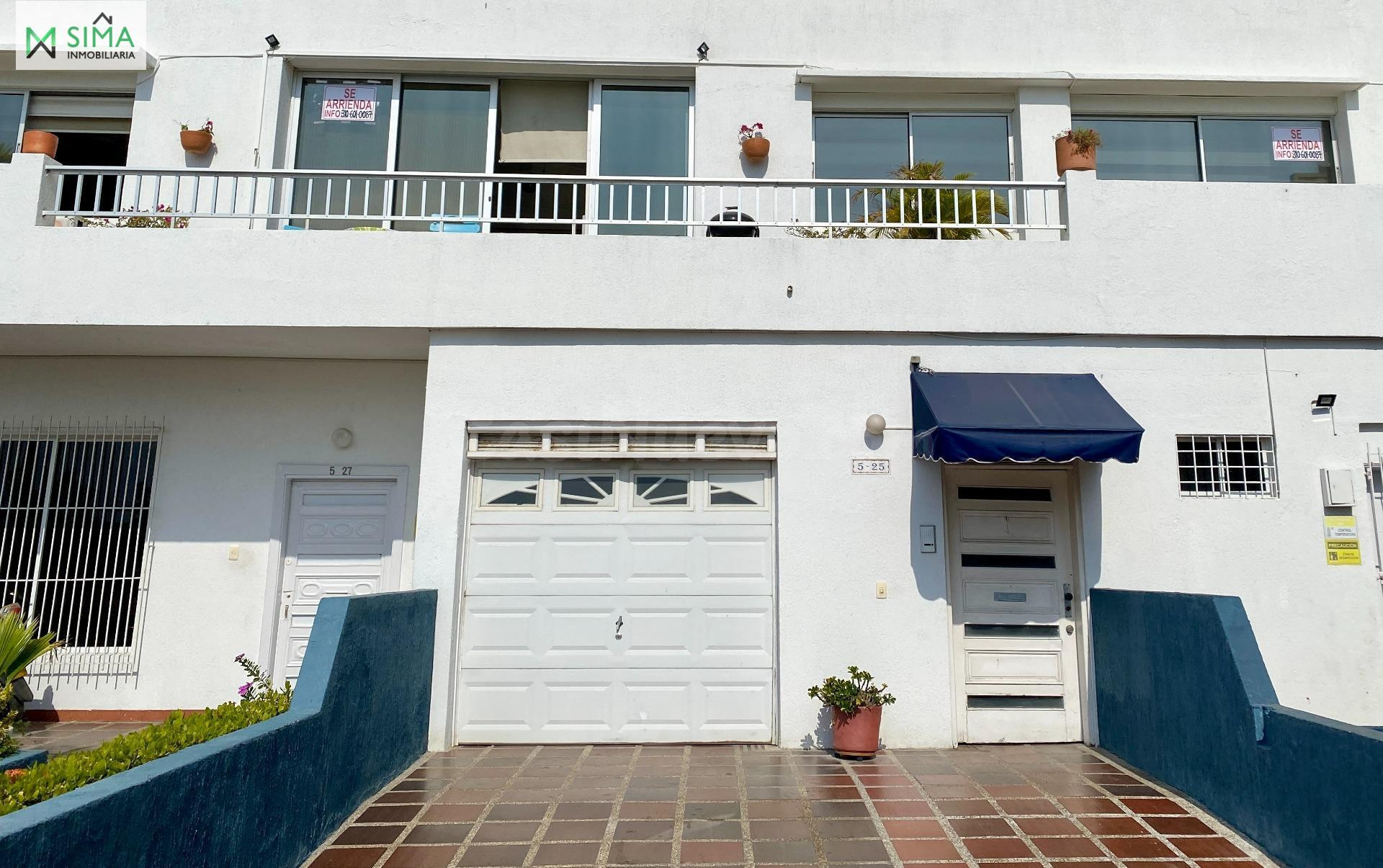 Casa 4 habitaciones 290m² en alquiler - Castillogrande