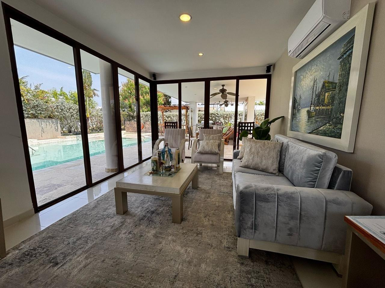 Casa 4 habitaciones 380m² en venta - Barcelona de indias