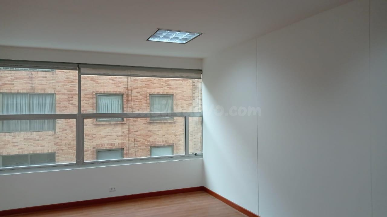 Despacho 1 habitación 40m² en alquiler - Zona norte - foto 4