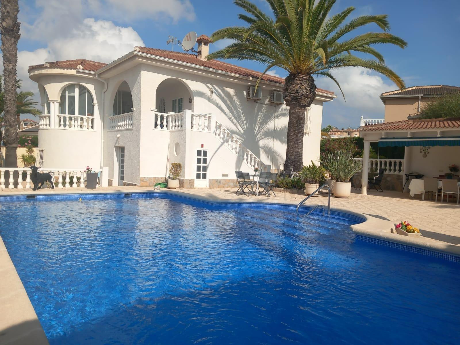 Impresionante villa independiente en dúplex  en Ciudad Quesada