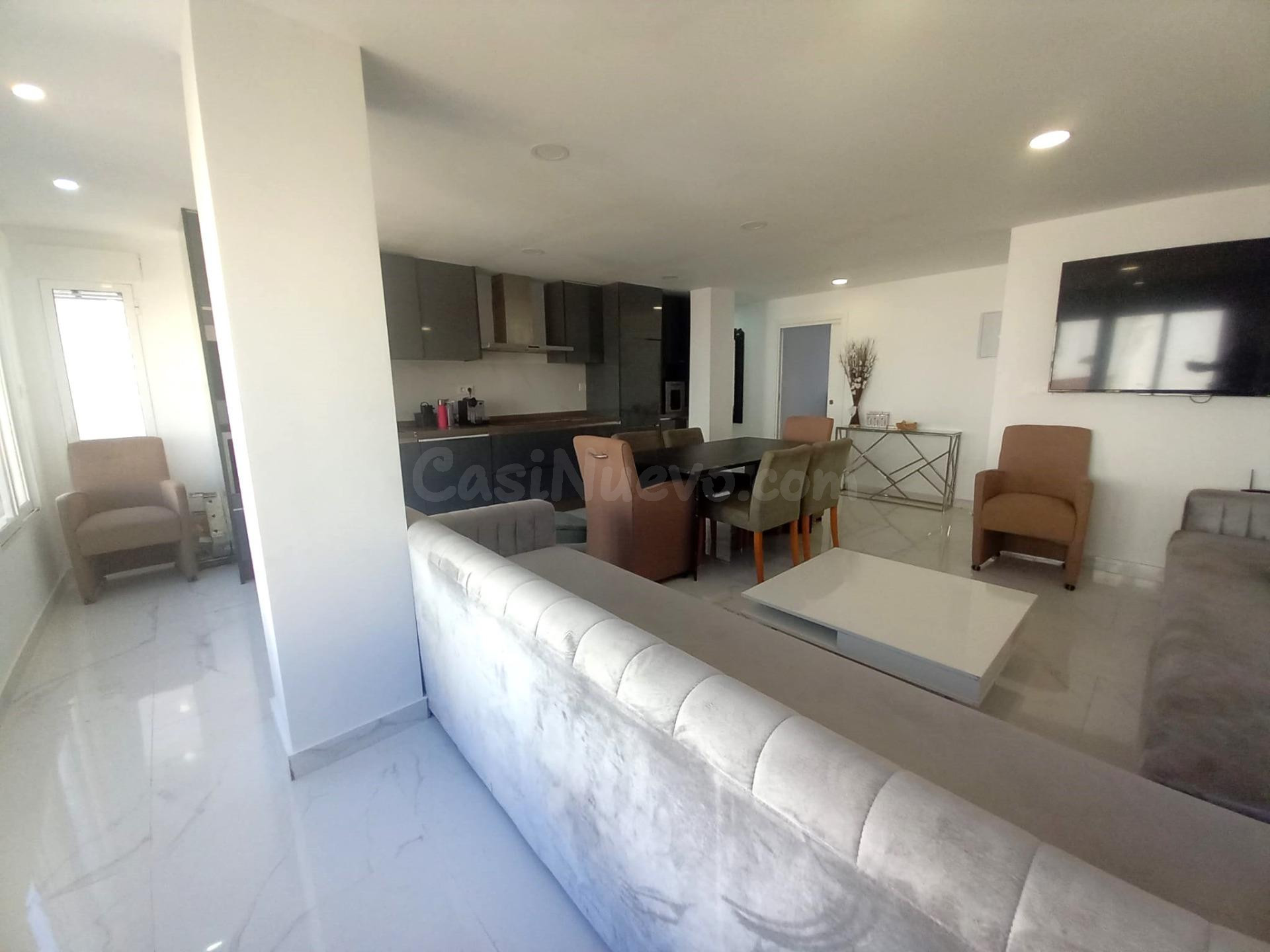 Piso totalmente reformado muy bien ubicado - foto 4