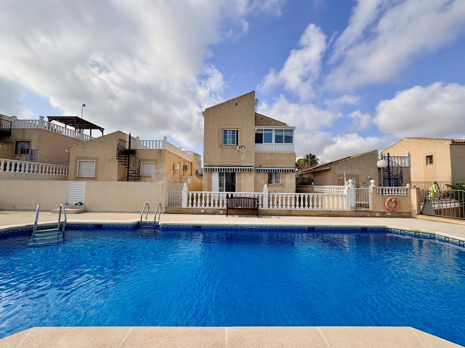 Casa 4 habitaciones 127m² en venta - Los Balcones - Los Altos del Edén