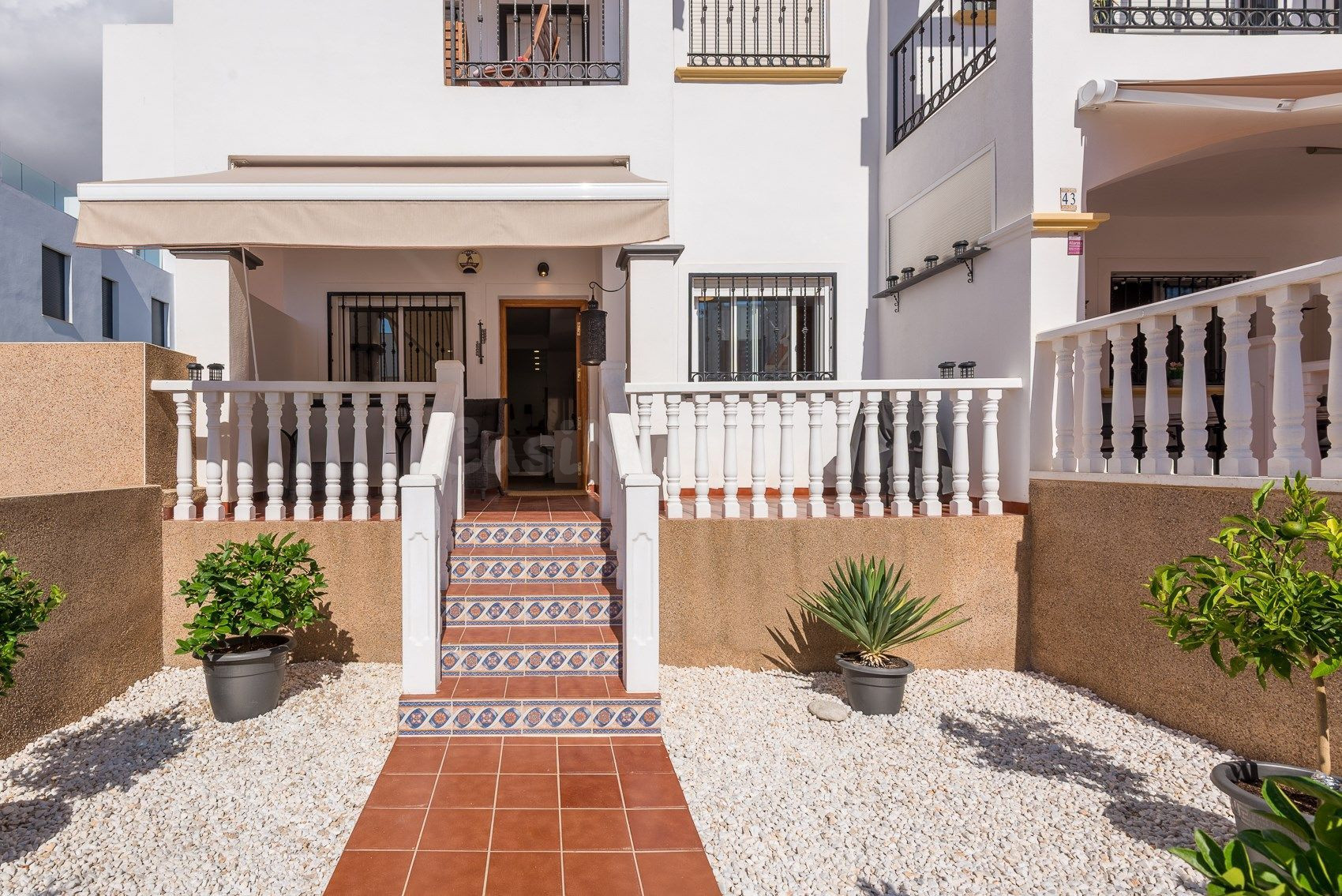 Apartamento de 2 dormitorios en Punta Prima