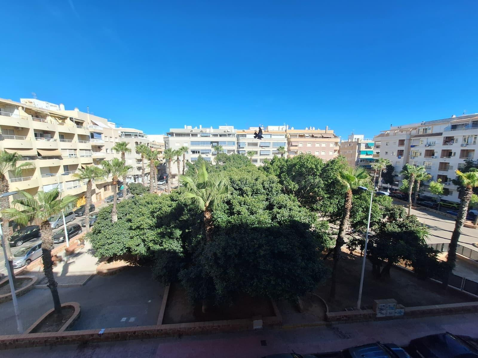 Impecable Apartamento en Playa del Cura, Torrevieja - €175.900