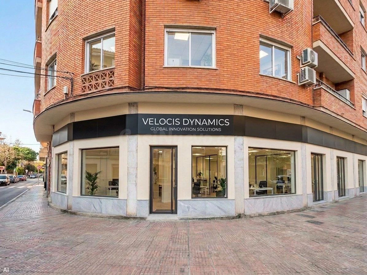 Local comercial en bruto de mas de 300 m2 en zona estratégic - foto 5