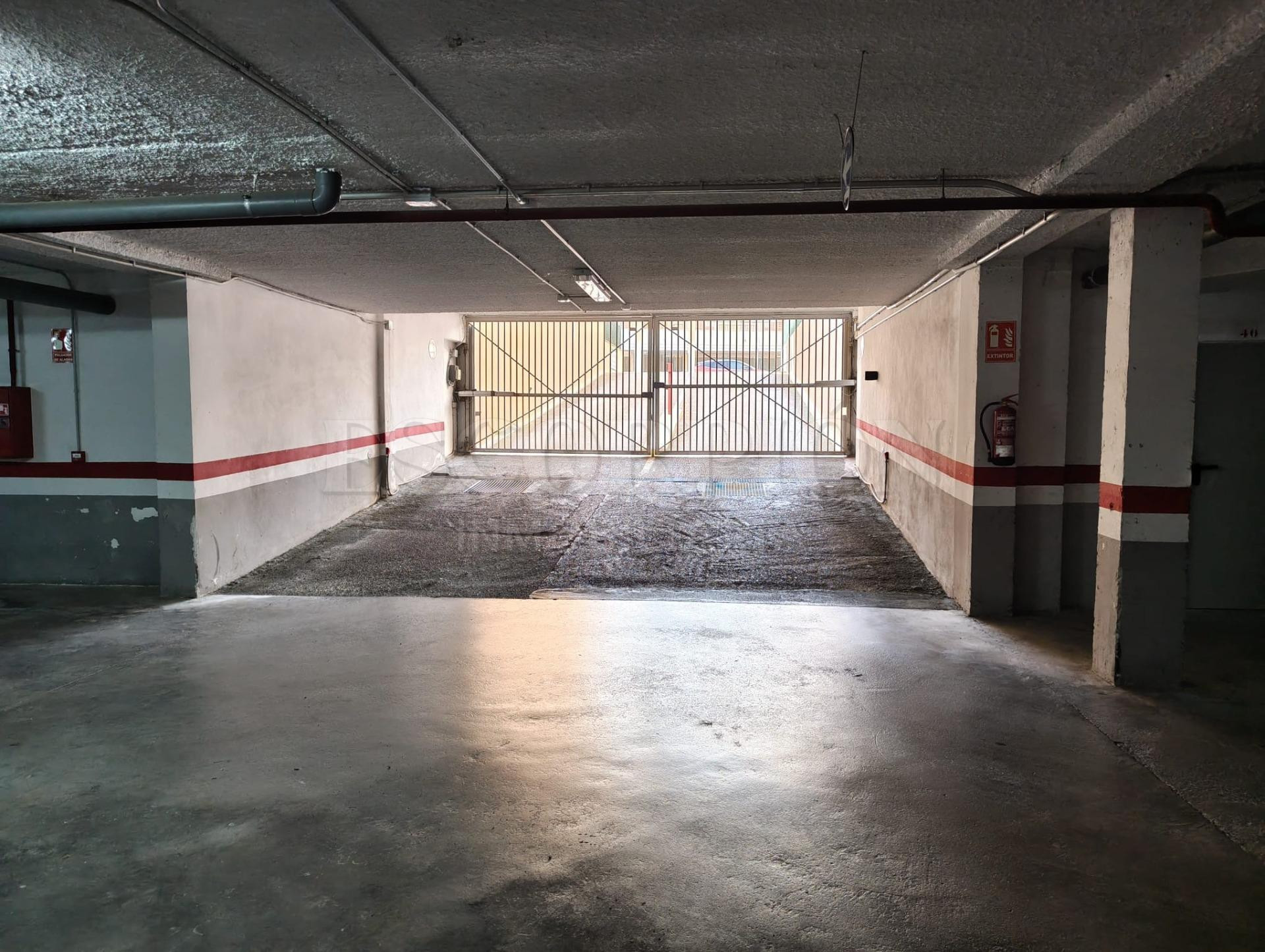 Plaza de garaje a la venta en Urbanización Torre en Conill - foto 4