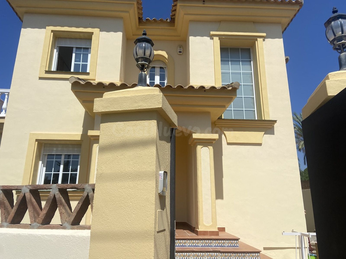 Villa 3 habitaciones 203m² en alquiler - Centro