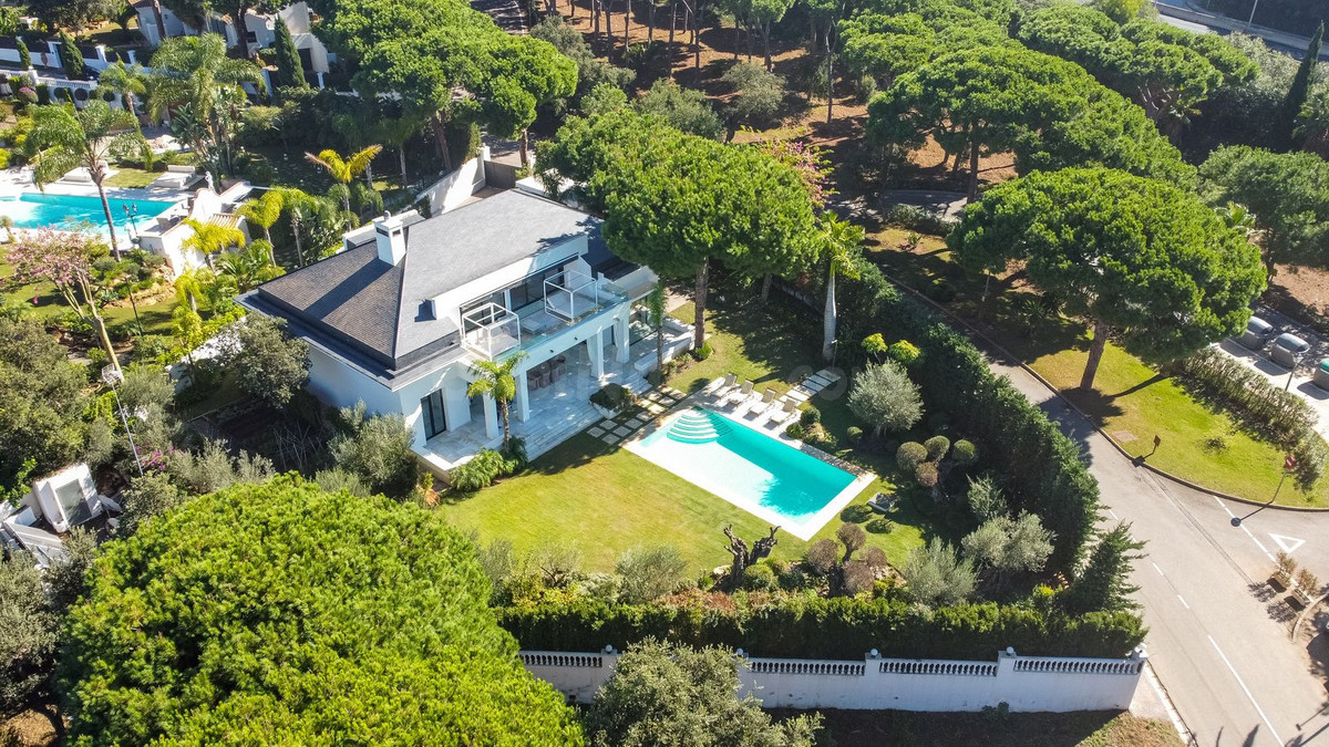 Villa 4 habitaciones 310m² en alquiler - Marbella