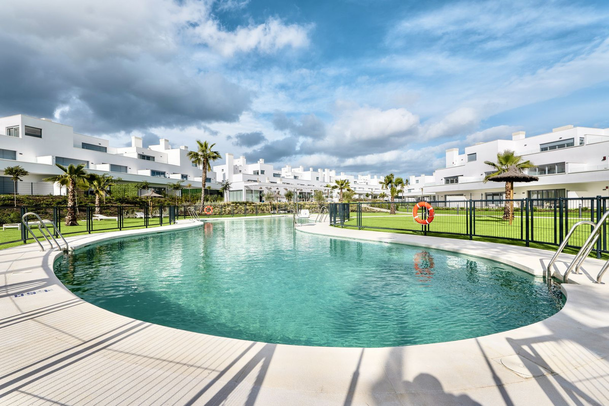 Planta baja 3 habitaciones 118m² en alquiler - Costa Del Sol