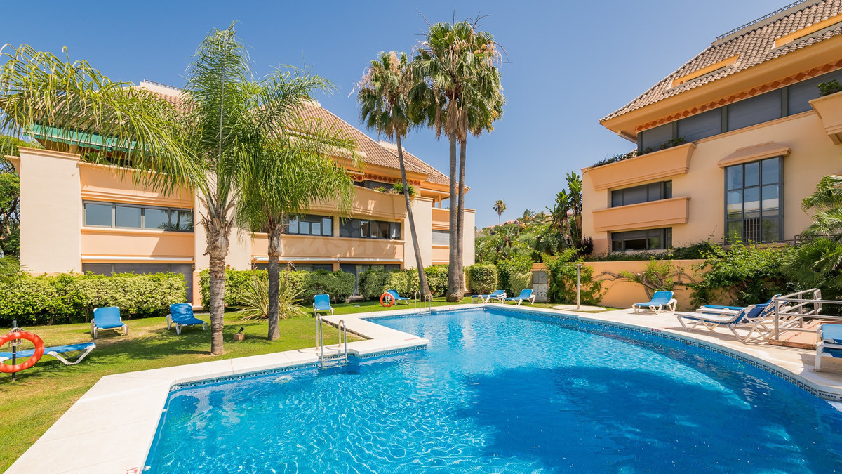 Apartamento 2 habitaciones 107m² en alquiler - Marbella